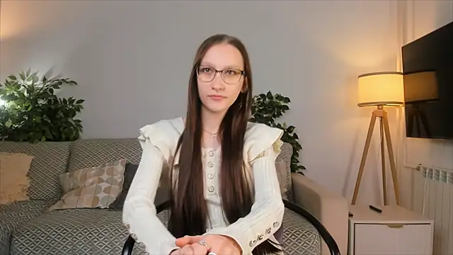 Snapshot of AnnisGelI chatting on December 1, 8:36 pm AnnisGelI online show from December 1, 8:36 pm