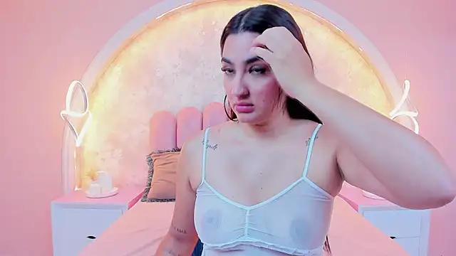 JasmineRhodes online show from October 7, 12:35 pm