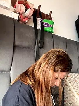 AllieYourGirl online show from October 9, 6:17 pm