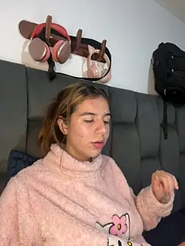 AllieYourGirl online show from November 14, 3:16 am