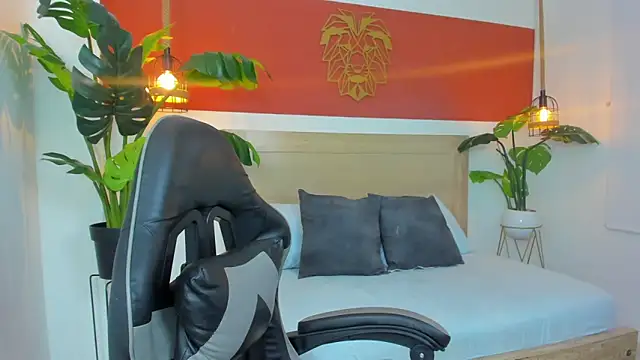 kitty sweeety  online show from November 12, 7:46 pm