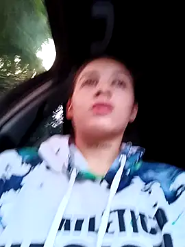 Arii collins1 online show from October 18, 12:39 pm