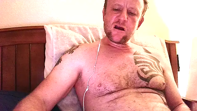 Yournaughty online show from June 14, 4:36 am