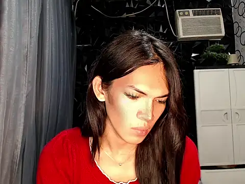 Snapshot of ladyhotcuming chatting on June 24, 12:31 am ladyhotcuming online show from June 24, 12:31 am