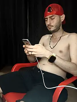 bigcockwhite777 online show from December 4, 12:09 am