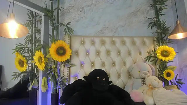 Snapshot of LittleeJaz chatting on May 24, 3:11 am LittleeJaz online show from May 24, 3:11 am