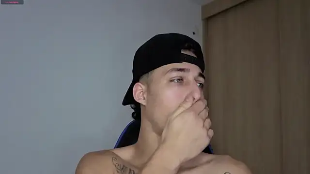 orionblaze69  online show from March 17, 3:44 am