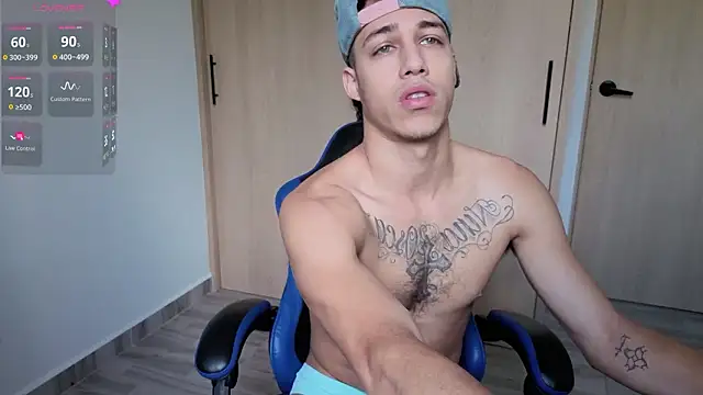 orionblaze69  online show from March 20, 3:17 pm