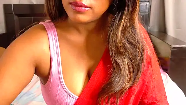 nylaahh-12 online show from May 31, 9:16 pm