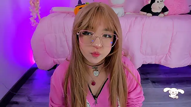 hannacutegod online show from October 6, 5:38 am