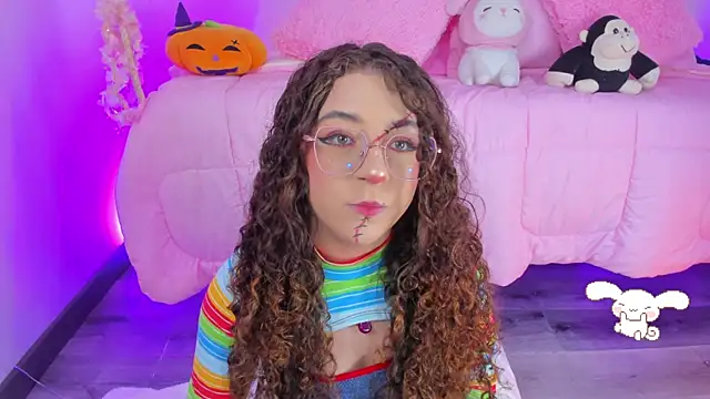 hannacutegod online show from October 31, 5:52 am