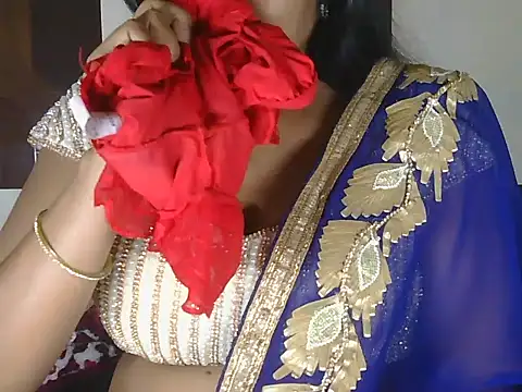 Snapshot of hotee_bhabi chatting on February 24, 7:50 am hotee bhabi online show from February 24, 7:50 am