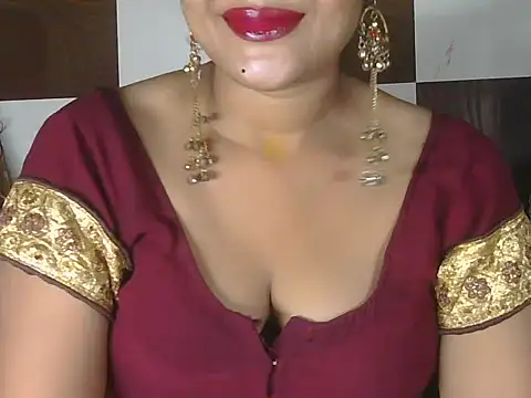 hotee bhabi online show from July 25, 7:50 am