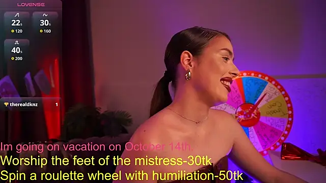 Snapshot of EmiliyaRoude chatting on October 5, 12:58 pm EmiliyaRoude online show from October 5, 12:58 pm