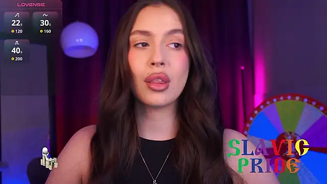 EmiliyaRoude online show from February 7, 1:15 pm