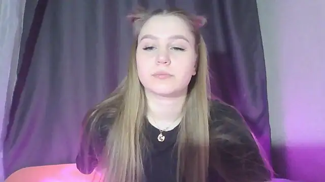 yourhoney Lola  online show from November 22, 6:07 pm