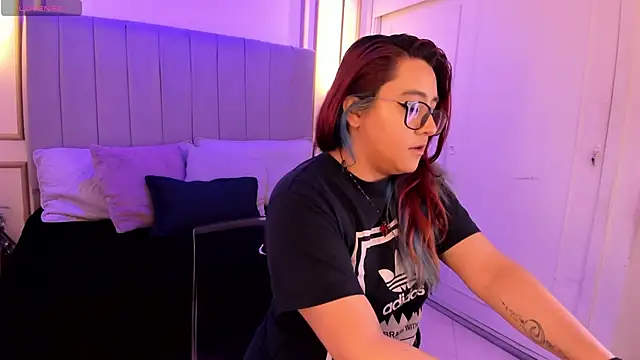 Snapshot of Cherry_blush_ chatting on September 27, 1:05 pm Cherry blush online show from September 27, 1:05 pm