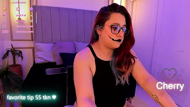 Snapshot of Cherry_blush_ chatting on October 7, 7:55 pm Cherry blush online show from October 7, 7:55 pm