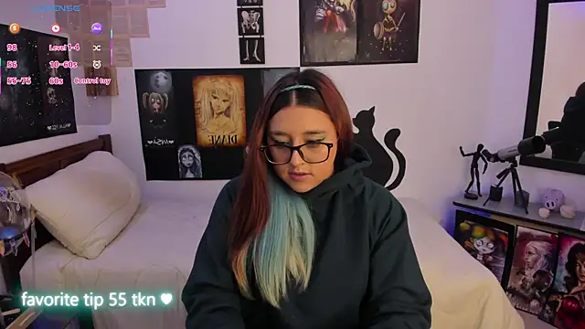 Snapshot of Cherry_blush_ chatting on November 20, 7:35 pm Cherry blush online show from November 20, 7:35 pm