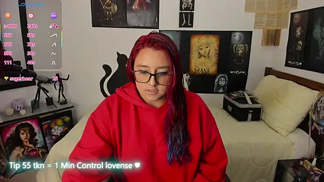 Snapshot of Cherry_blush_ chatting on November 26, 11:50 pm Cherry blush online show from November 26, 11:50 pm