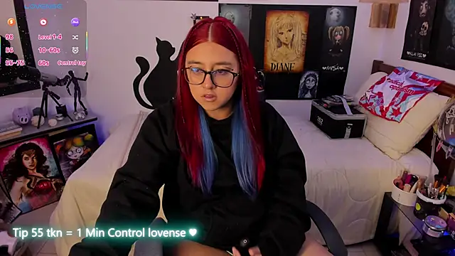 Snapshot of Cherry_blush_ chatting on December 2, 7:31 pm Cherry blush online show from December 2, 7:31 pm