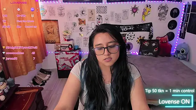 Snapshot of Cherry_blush_ chatting on May 16, 8:07 pm Cherry blush online show from May 16, 8:07 pm