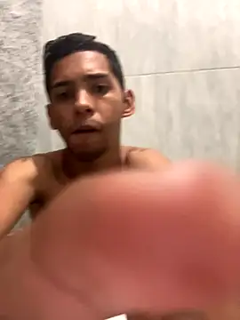 Snapshot of Oqui chatting on October 7, 11:35 pm Oqui online show from October 7, 11:35 pm