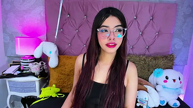 ZarahQueen online show from September 10, 10:10 pm