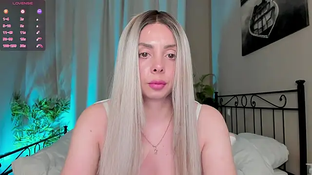 VelvetEliza online show from June 6, 9:08 pm