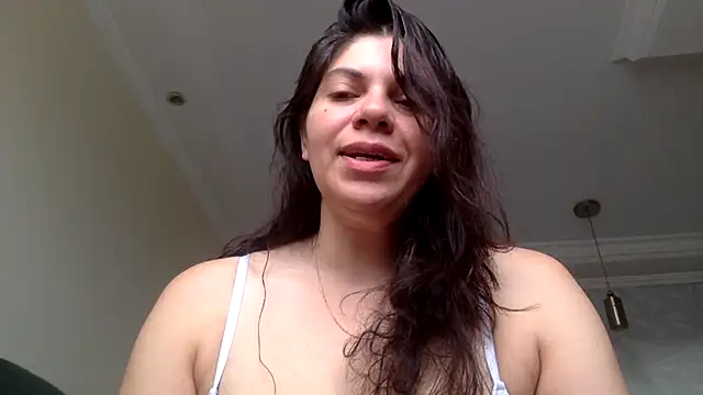 Snapshot of Melissa_Noir chatting on December 4, 10:02 am Melissa Noir online show from December 4, 10:02 am