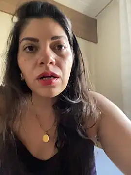 Snapshot of Melissa_Noir chatting on February 18, 9:11 pm Melissa Noir online show from February 18, 9:11 pm