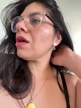 Snapshot of Melissa_Noir chatting on March 16, 1:04 pm Melissa Noir online show from March 16, 1:04 pm