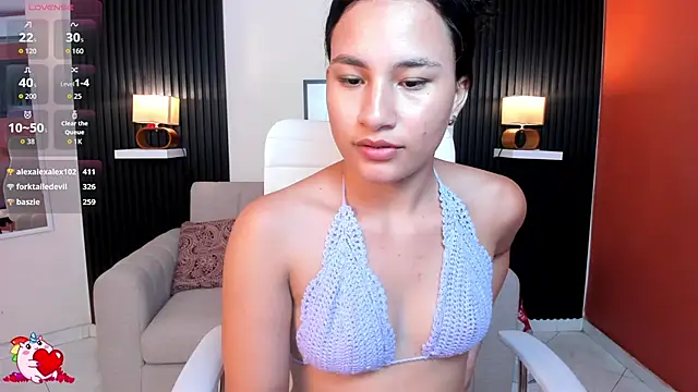 Snapshot of emily_yeon chatting on September 24, 10:13 pm emily yeon online show from September 24, 10:13 pm