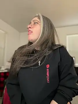 Alix Valentine online show from February 13, 6:15 pm