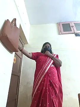 Snapshot of Villageanuty chatting on September 21, 7:10 am Villageanuty online show from September 21, 7:10 am