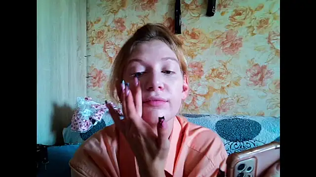 Snapshot of Lily_Ember chatting on September 12, 2:39 pm Lily Ember online show from September 12, 2:39 pm