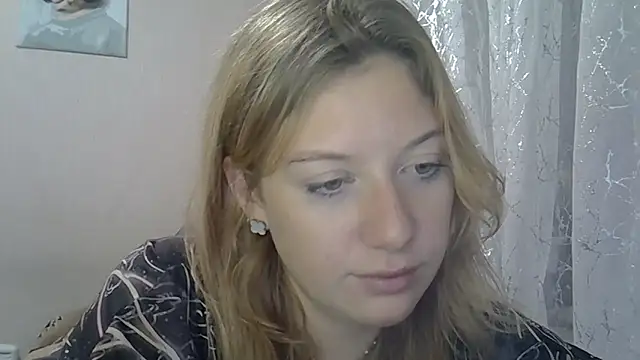Snapshot of Lily_Ember chatting on October 5, 7:12 pm Lily Ember online show from October 5, 7:12 pm
