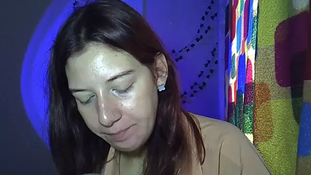 Snapshot of Lily_Ember chatting on October 18, 10:27 am Lily Ember online show from October 18, 10:27 am