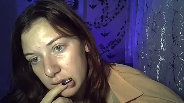 Snapshot of Lily_Ember chatting on October 27, 5:17 pm Lily Ember online show from October 27, 5:17 pm