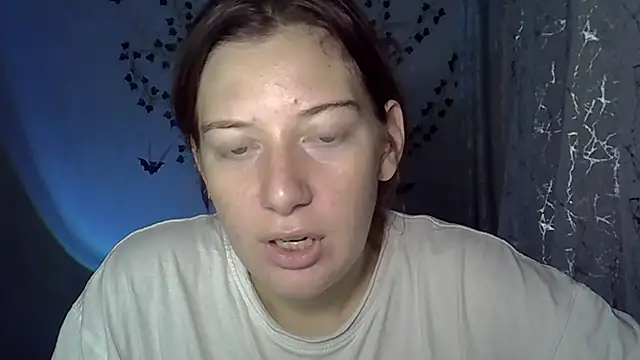 Snapshot of Lily_Ember chatting on October 31, 6:20 pm Lily Ember online show from October 31, 6:20 pm