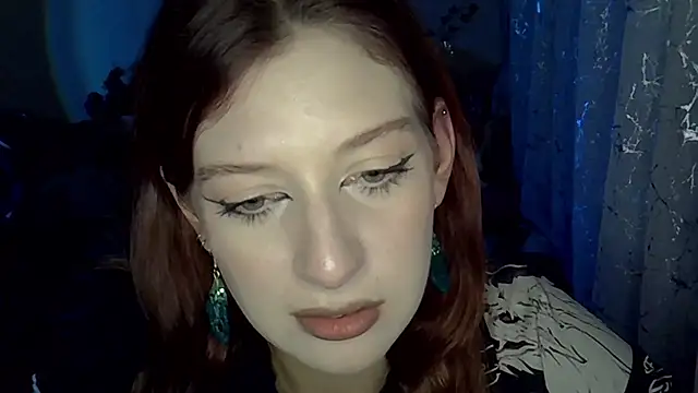 Snapshot of Lily_Ember chatting on November 11, 6:08 pm Lily Ember online show from November 11, 6:08 pm