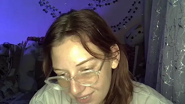 Snapshot of Lily_Ember chatting on November 27, 6:21 pm Lily Ember online show from November 27, 6:21 pm