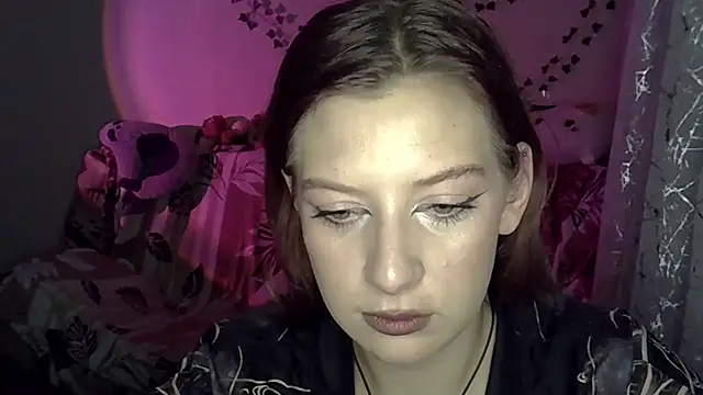 Snapshot of Lily_Ember chatting on December 1, 6:13 pm Lily Ember online show from December 1, 6:13 pm