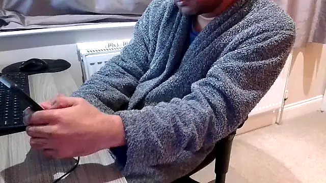 Snapshot of rogamuffin chatting on March 21, 11:30 pm rogamuffin online show from March 21, 11:30 pm