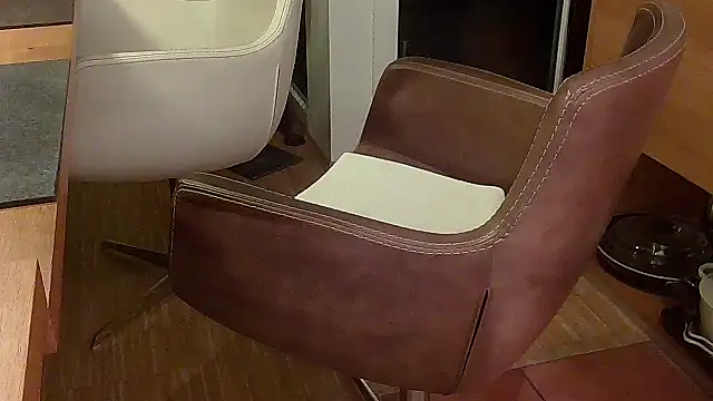 Unique X perience online show from October 6, 11:46 pm