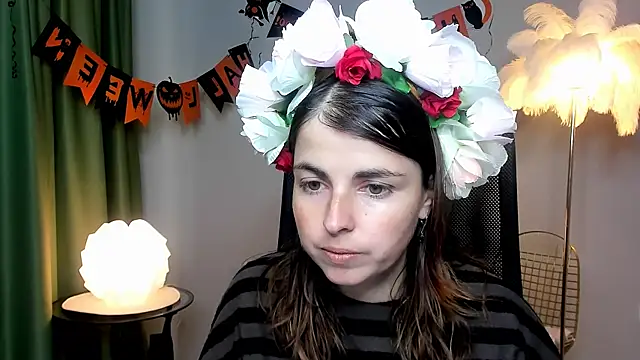 MartaEdams online show from October 25, 6:10 am