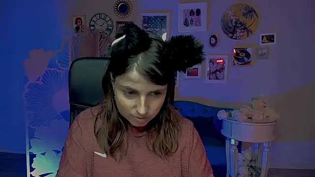 MartaEdams online show from November 17, 6:08 am