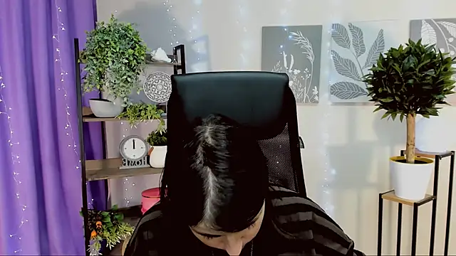 MartaEdams online show from February 12, 7:25 am