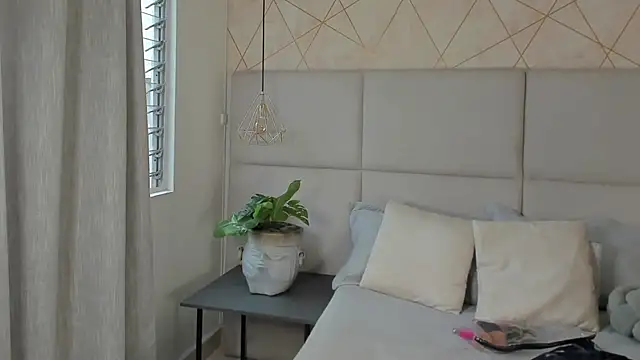 SamayRyann online show from June 25, 1:59 pm