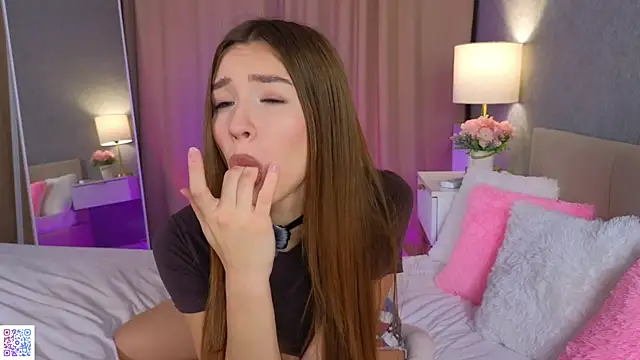 SweetyLali online show from October 23, 5:55 pm